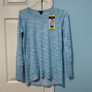 ⭐️3 for 20⭐️ NWT Athletic Champion Long Sleeve Top